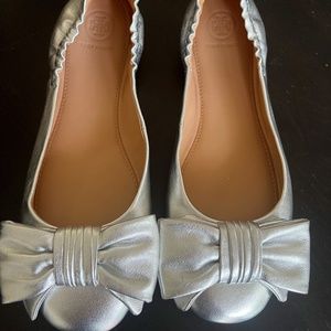 Tory Burch Divine Bow Ballet Flat